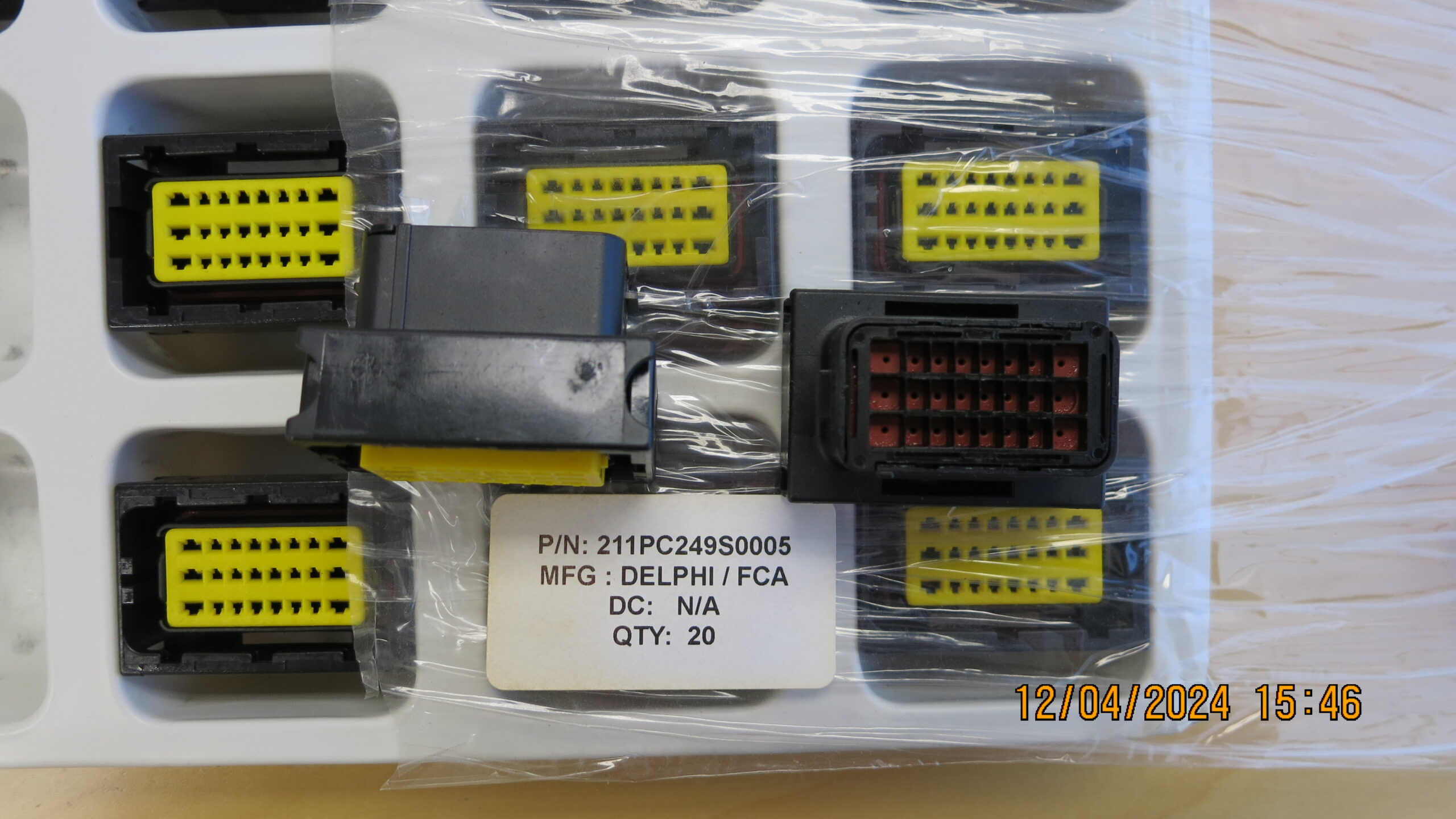 211PC249S0005 - Image 6