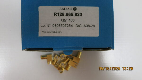 R128.665.820 - Image 3